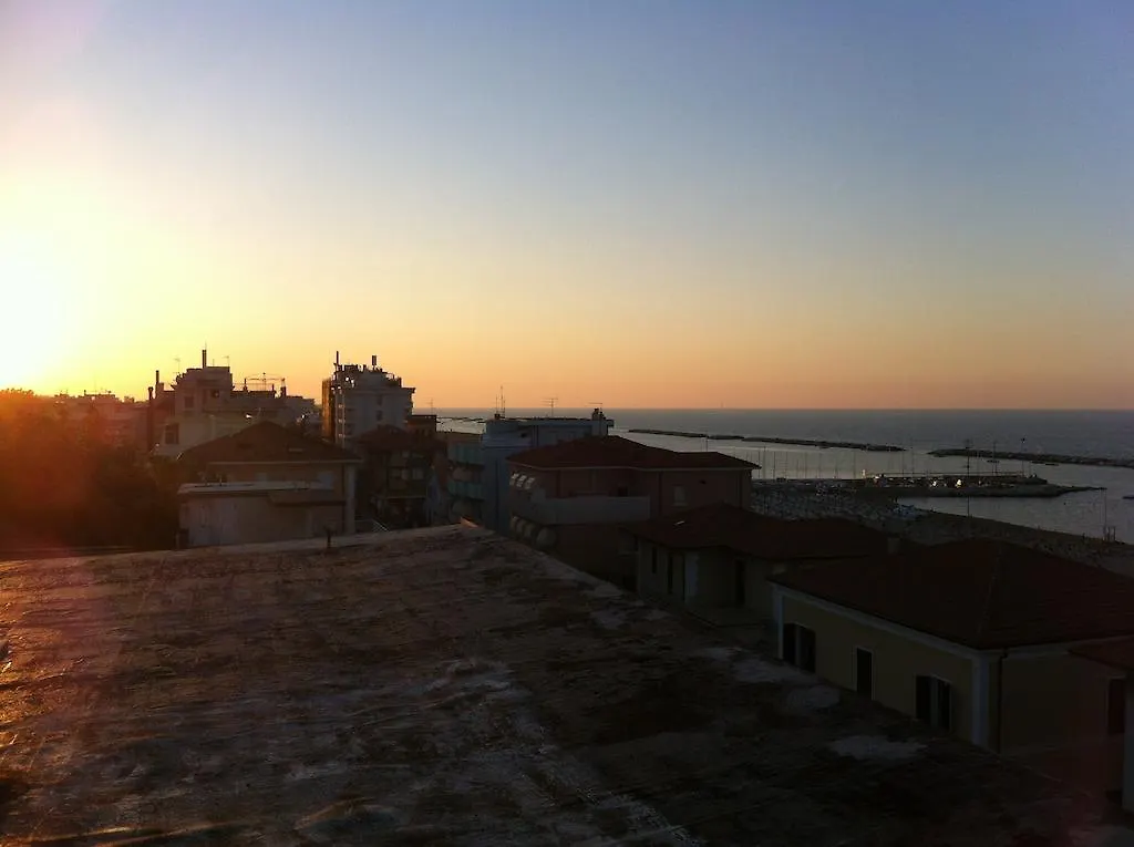 Albergo Colonna Rimini 2*,  Itálie